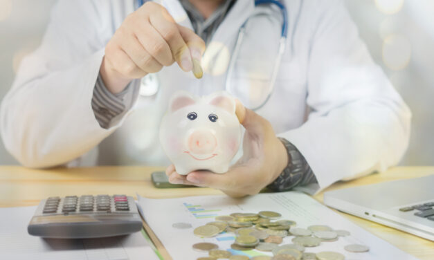 Which insurers make extra payments to younger clients with a critical illness?
