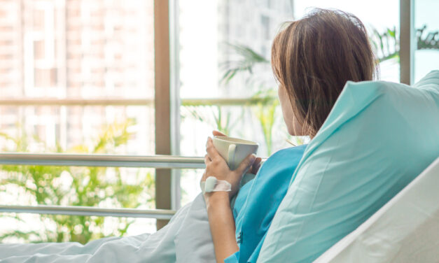 Which income protection plans include hospitalisation benefit?
